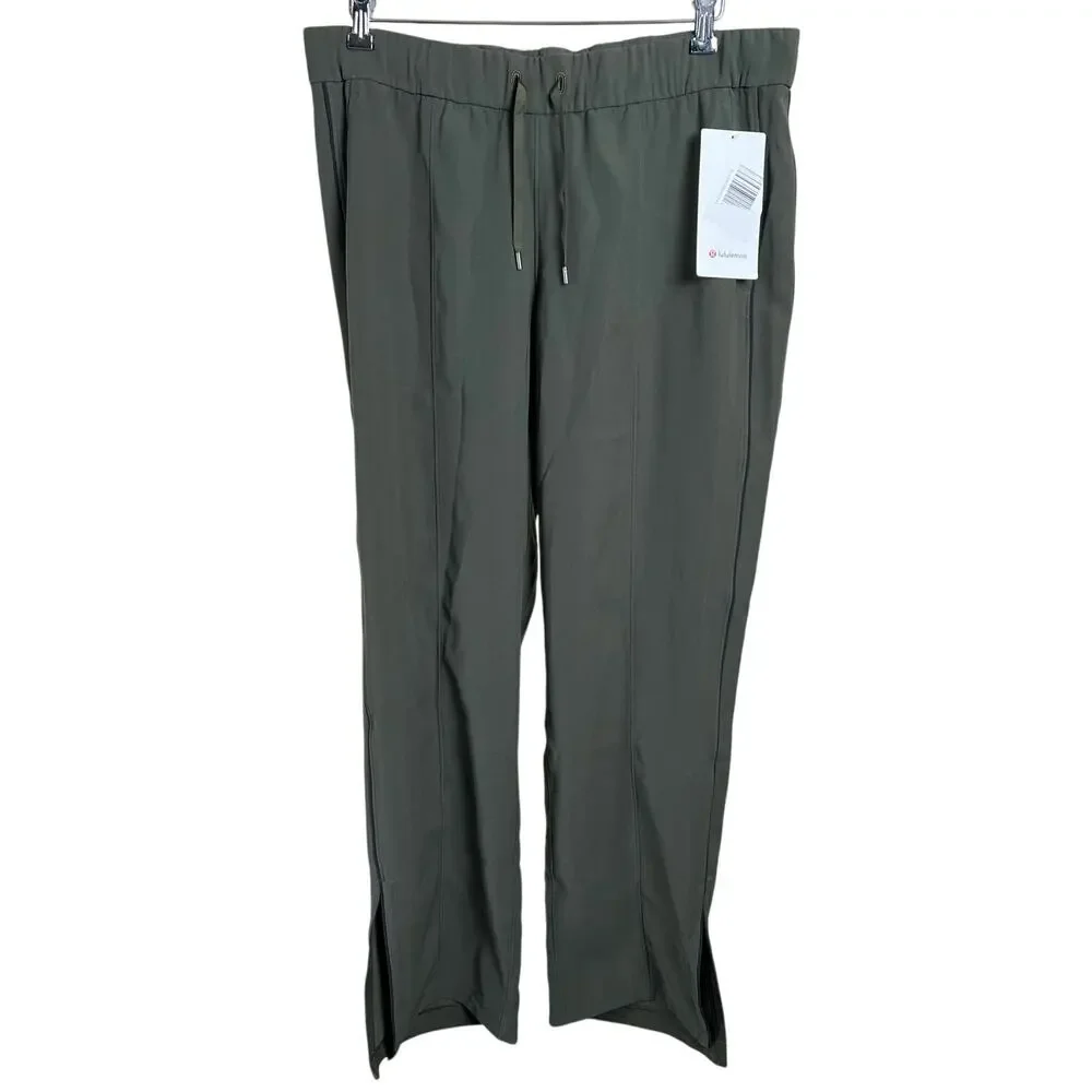 Lululelomen Size 12 NWT Straight Leg Sweats Green Women